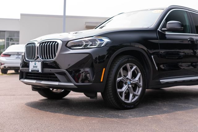 Used 2023 Jet Black BMW xDrive30i image 6