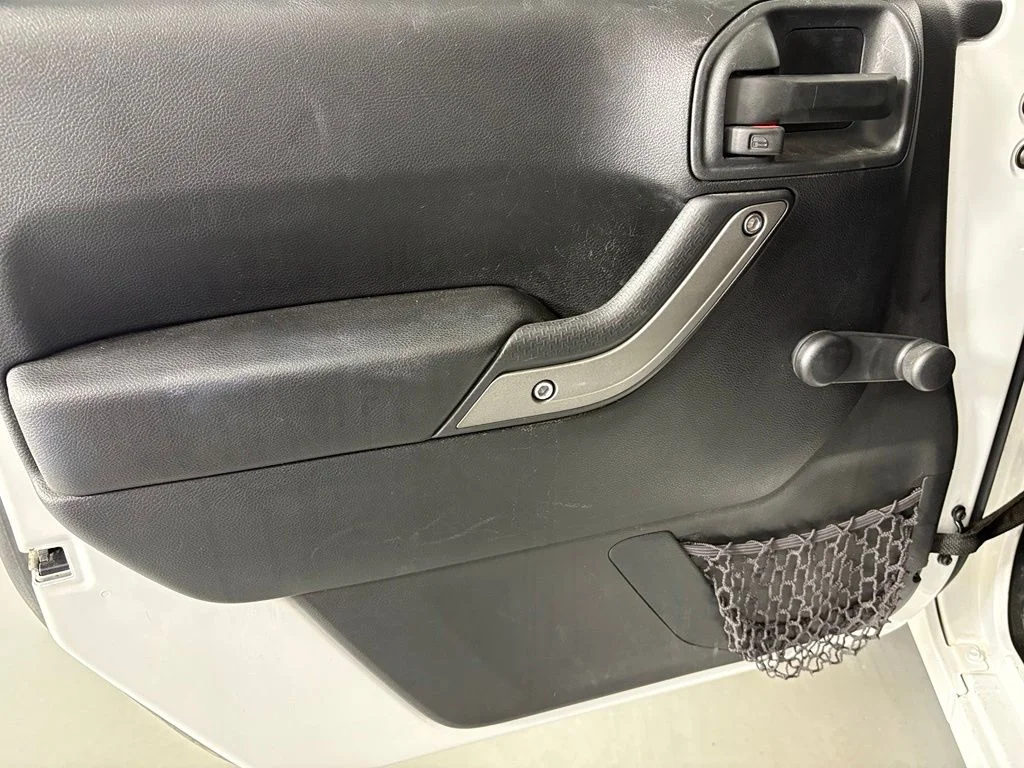 Used 2017 White Jeep Sport image 16