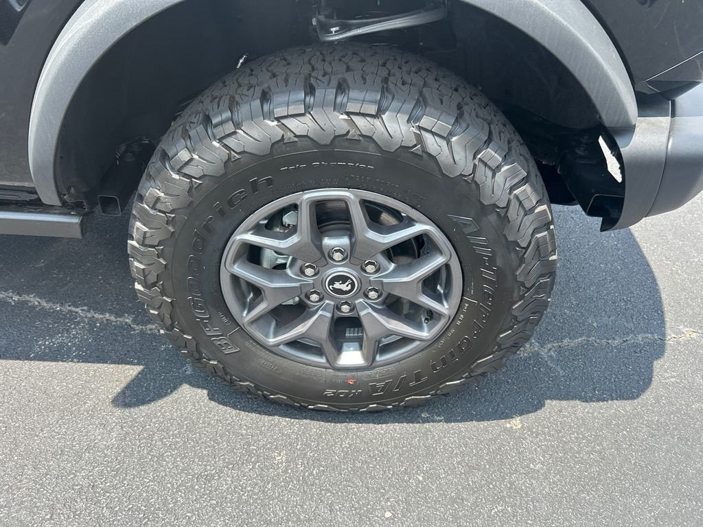 New 2025 Black Ford Badlands image 12