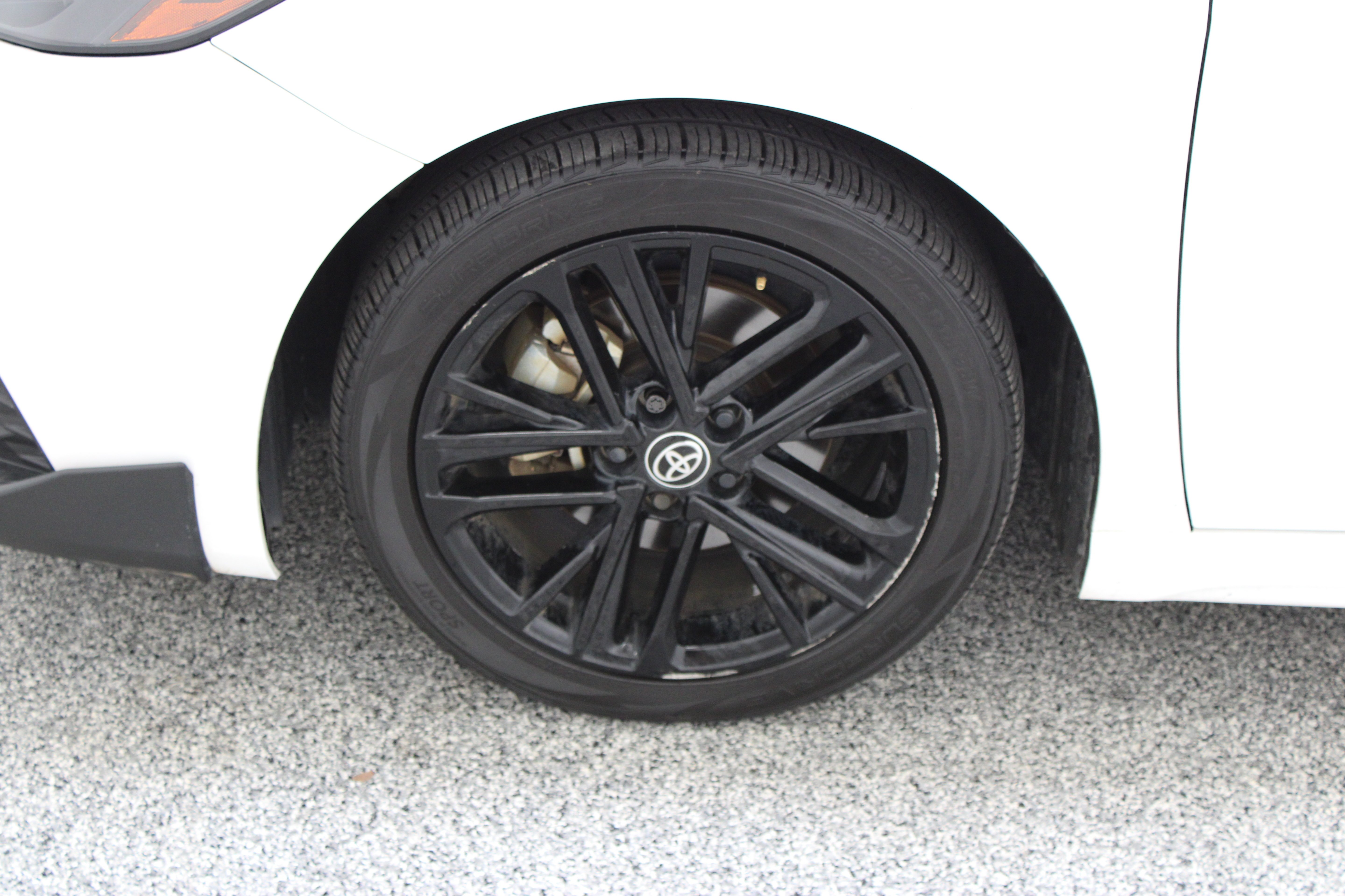 Used 2025 BLIZZARD PEARL Toyota SE image 11