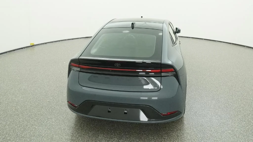 New 2026 Guardian Gray Toyota XLE image 22