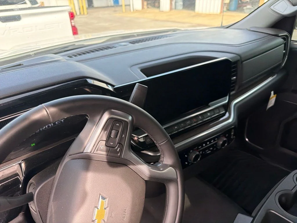 Used 2026 White Chevrolet LT image 19