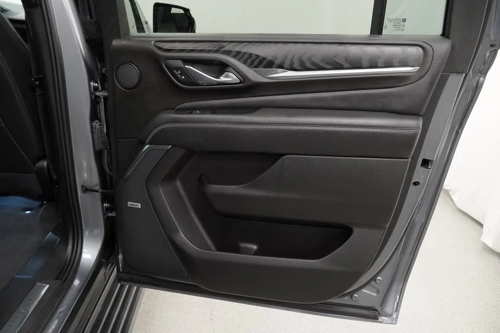 Used 2021 SATIN STEEL METALLIC GMC Denali image 30