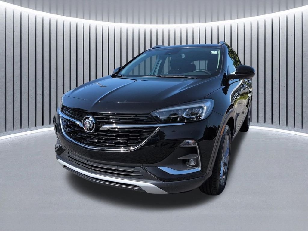 Used 2023 Black Buick Essence image 9