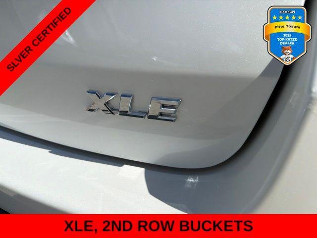 Certified Used 2019 BLIZZARD PEARL Toyota  image 9