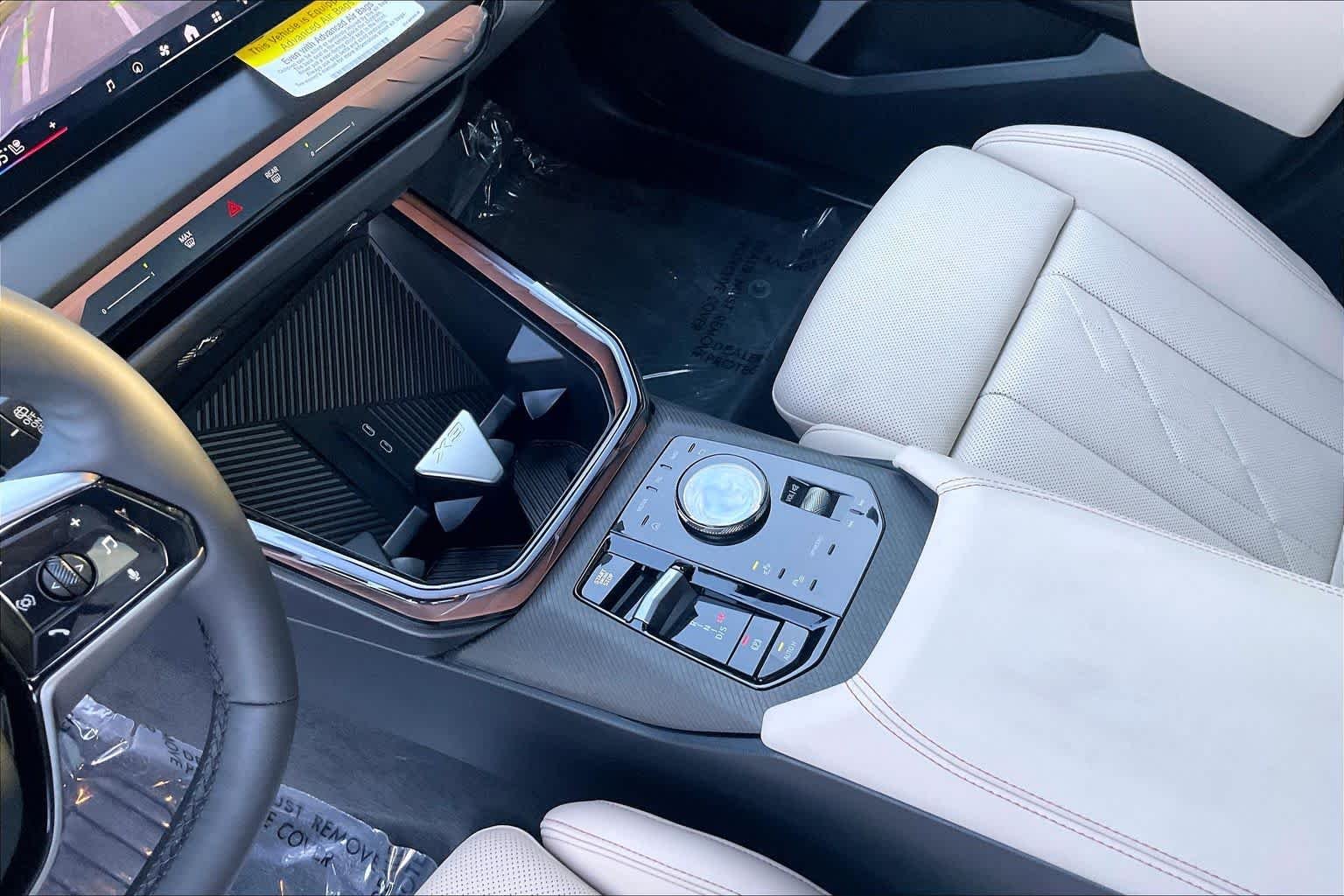 New 2026 Skyscraper Grey Metallic BMW 30 xDrive image 7