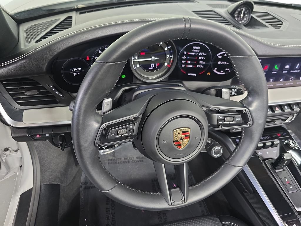 Used 2024  Porsche Carrera S image 4