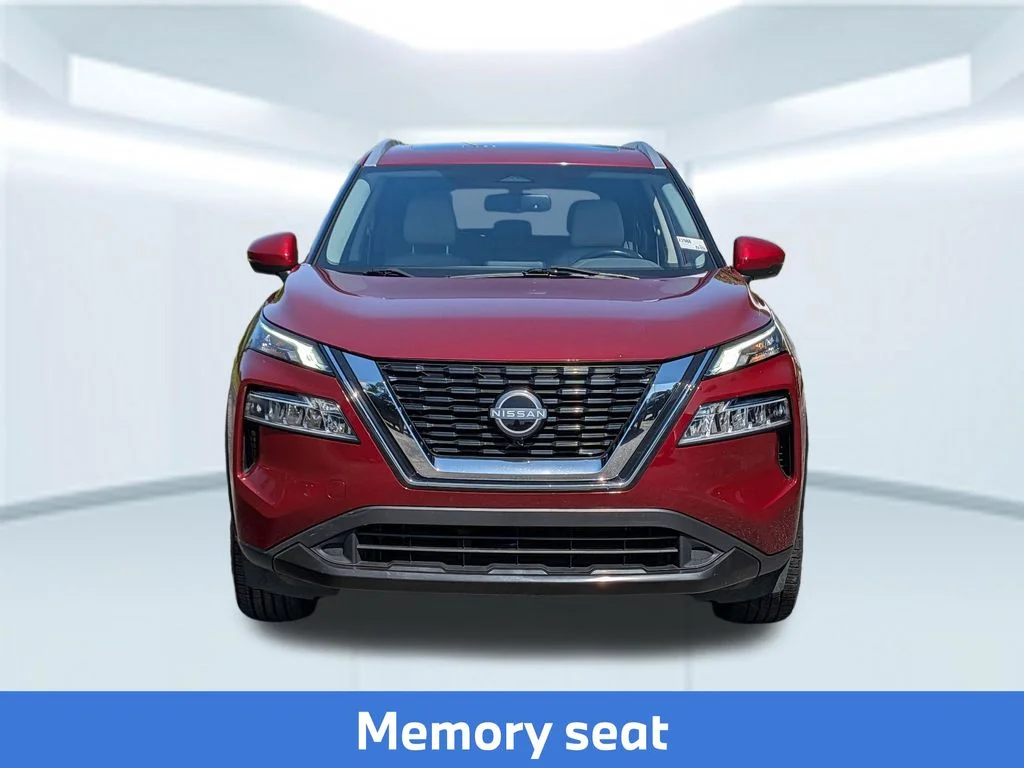 Used 2023 Red Nissan SL image 12