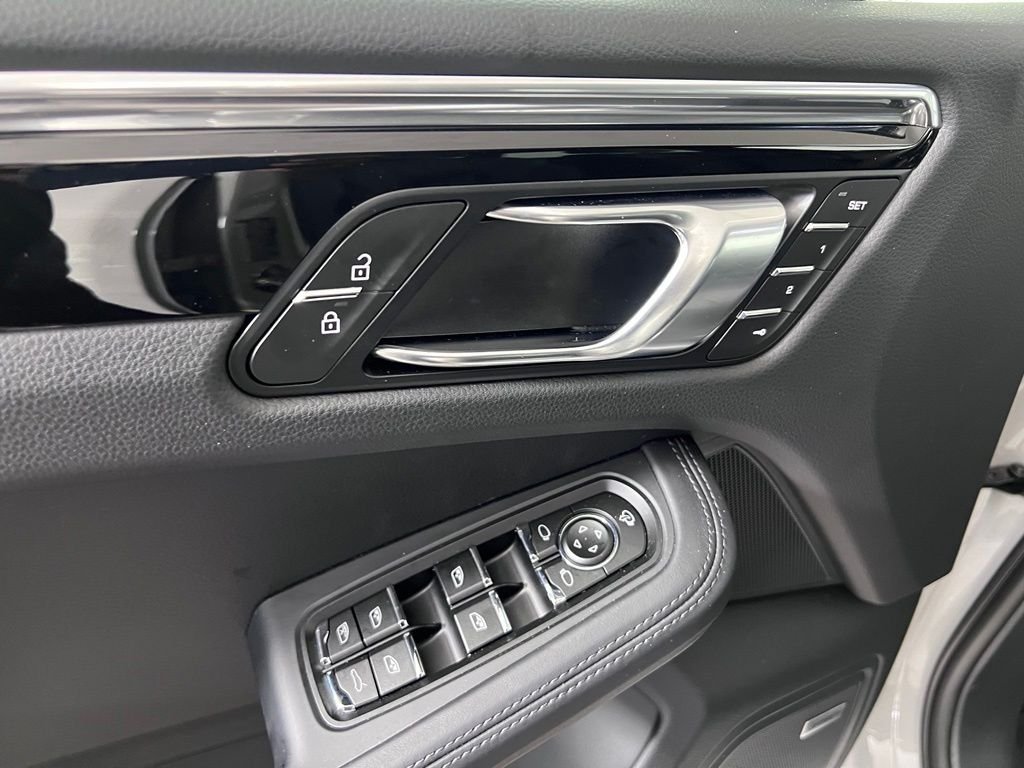 Certified Used 2026  Porsche  image 29