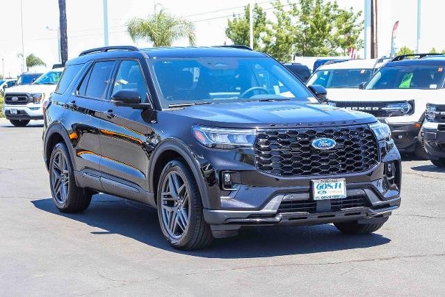 New 2026 Agate Black Metallic Ford ST-Line image 31