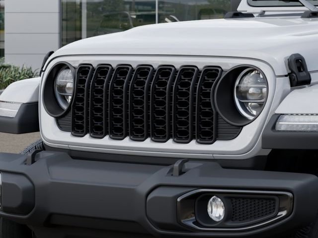 New 2026 Bright White Clear-Coat Exterior Paint Jeep Sport S image 11