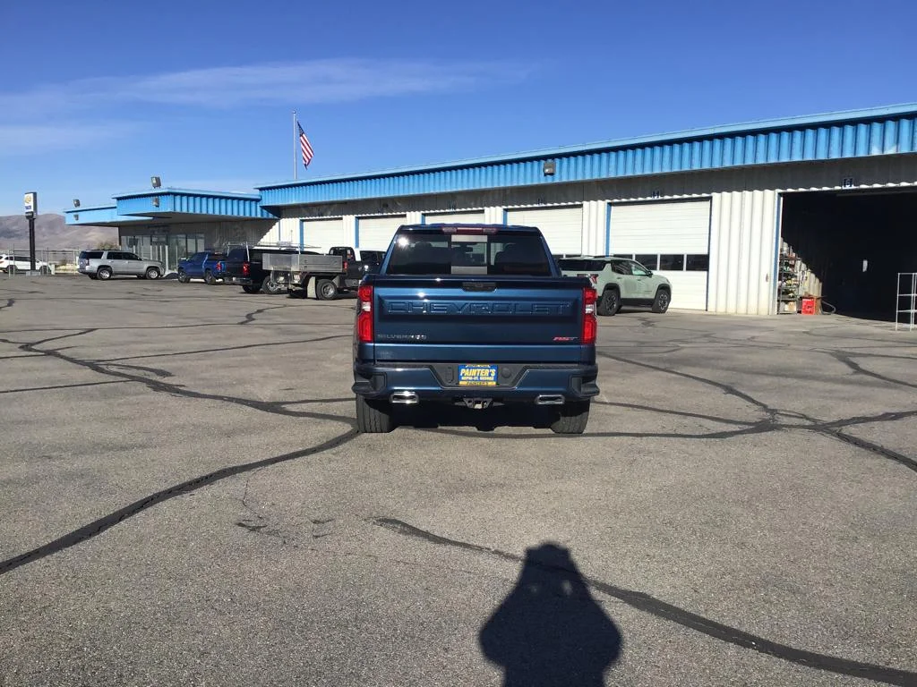 Used 2020 Northsky Blue Metallic Chevrolet RST image 4