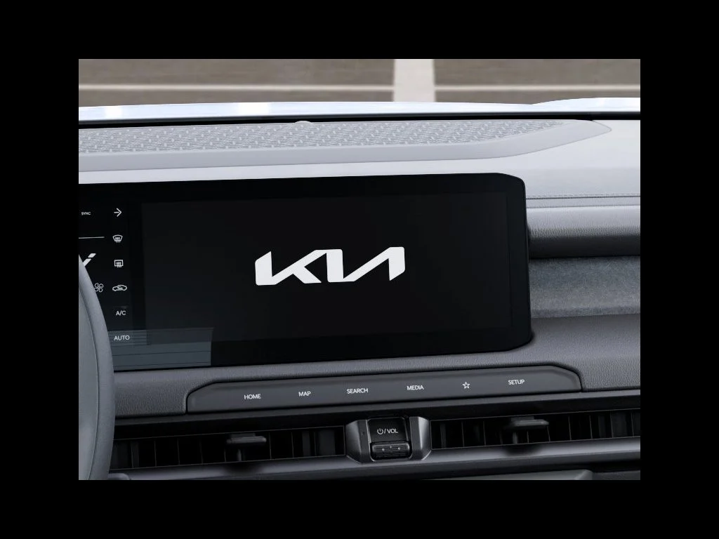 New 2027 Glacial White Pearl Kia X-Line SX image 33