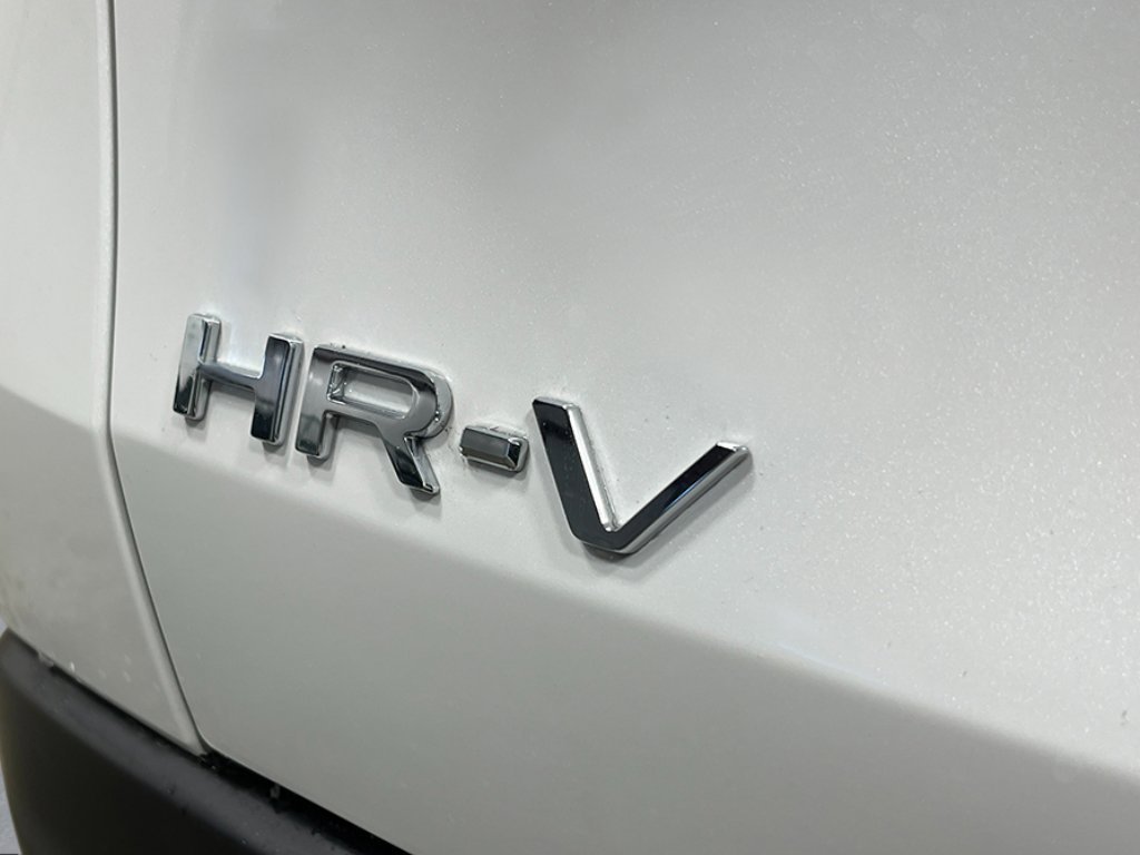 New 2027 Platinum White Pearl Honda LX image 9