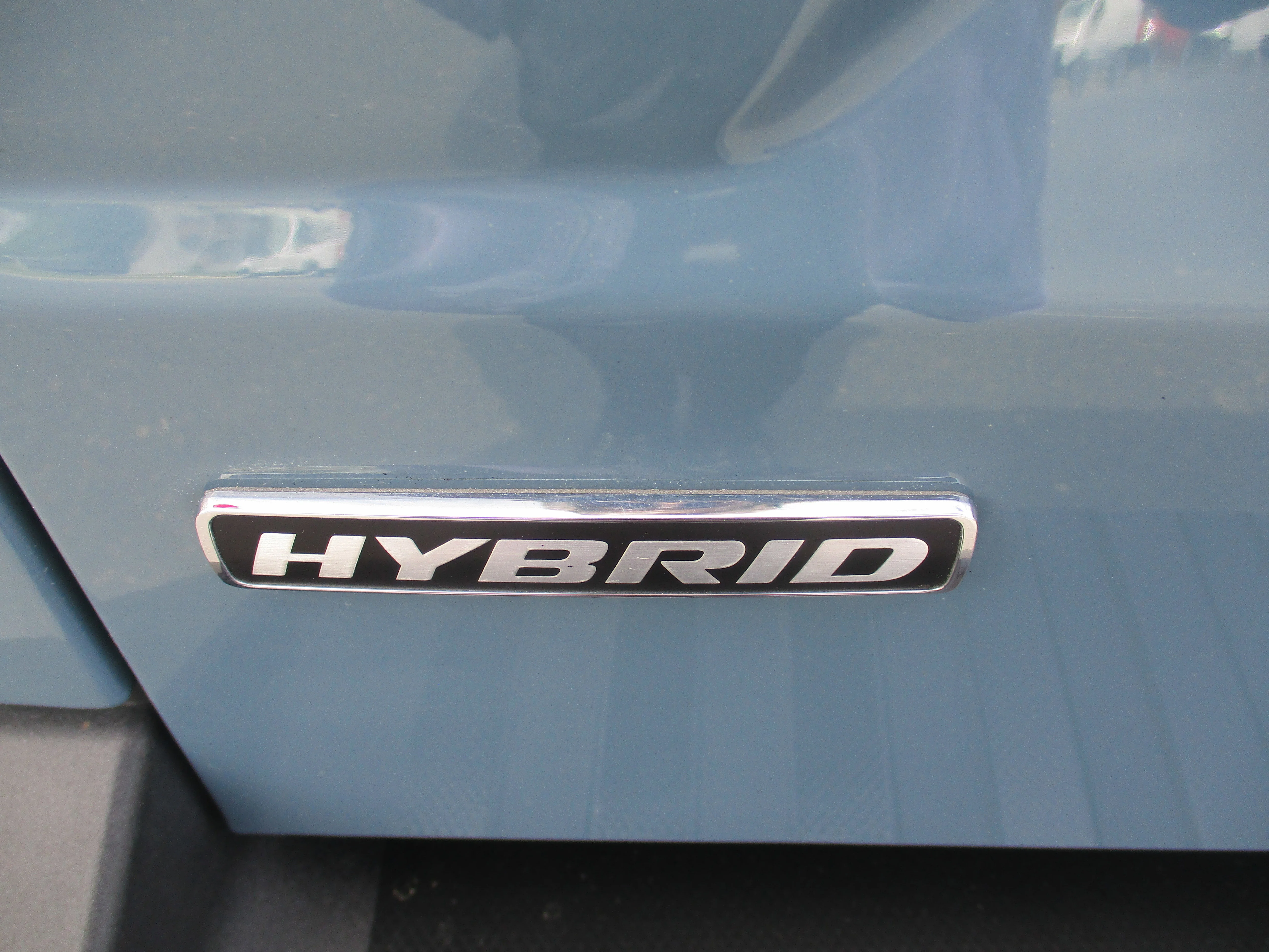 Used 2022 Area 51 Ford XLT Hybrid FWD image 59