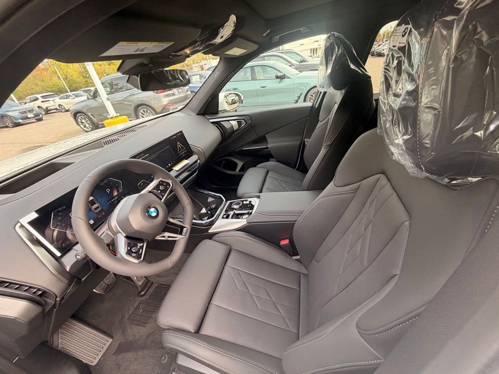 New 2026 Alpine White BMW 30 xDrive image 5