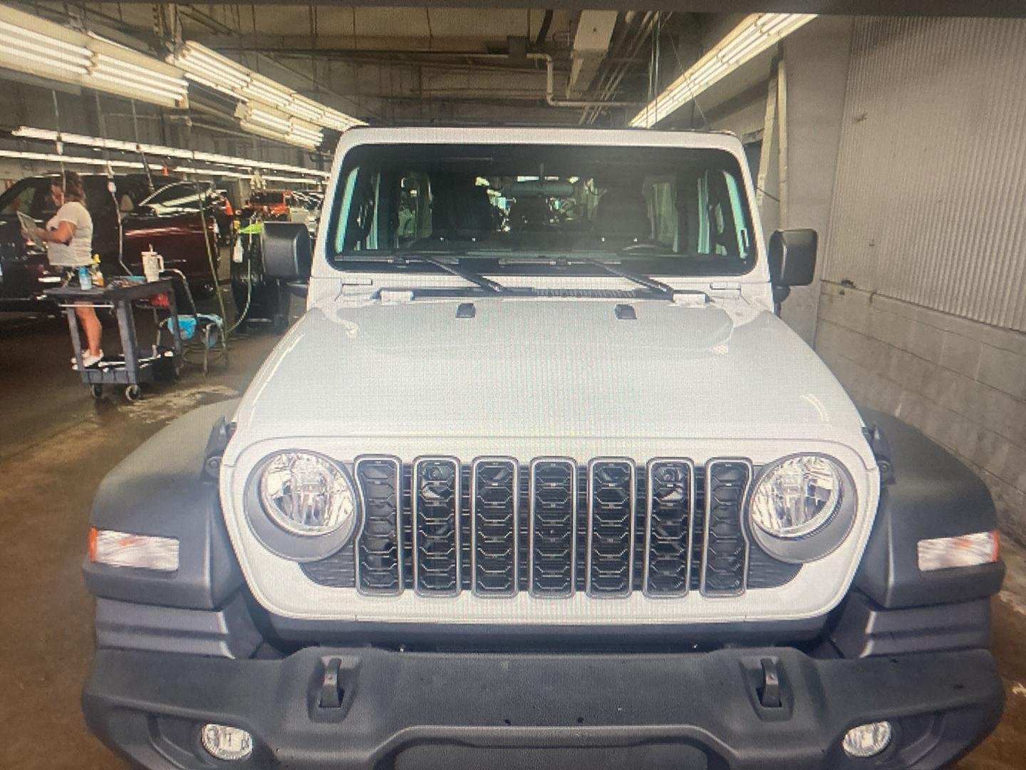 Used 2025 Bright White Clearcoat Jeep Sport image 4