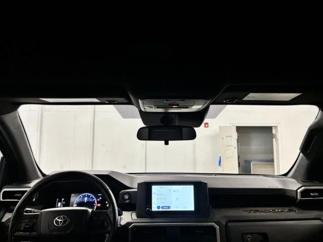 Used 2025 BLACK Toyota  image 10