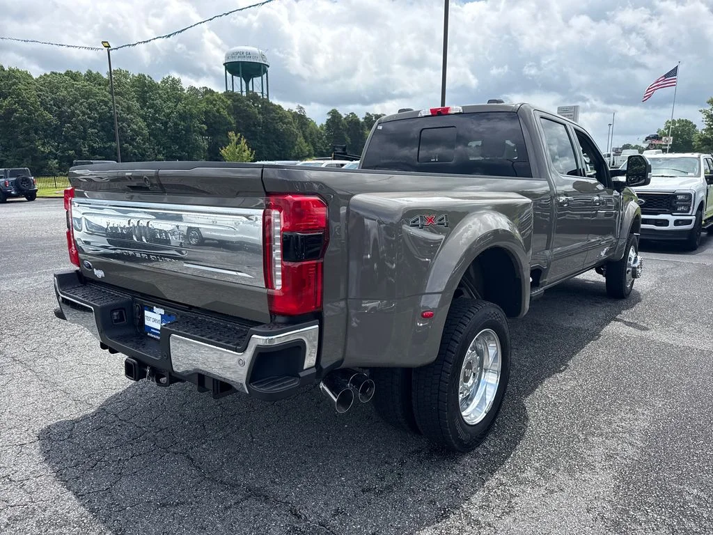 Used 2026 Gray Ford King Ranch image 7