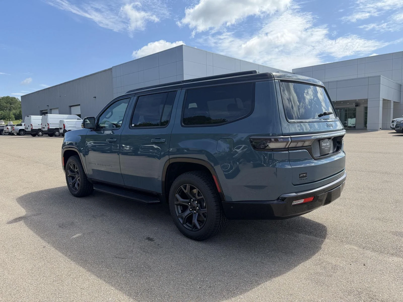 New 2026 Steel Blue Exterior Paint Jeep Upland image 4