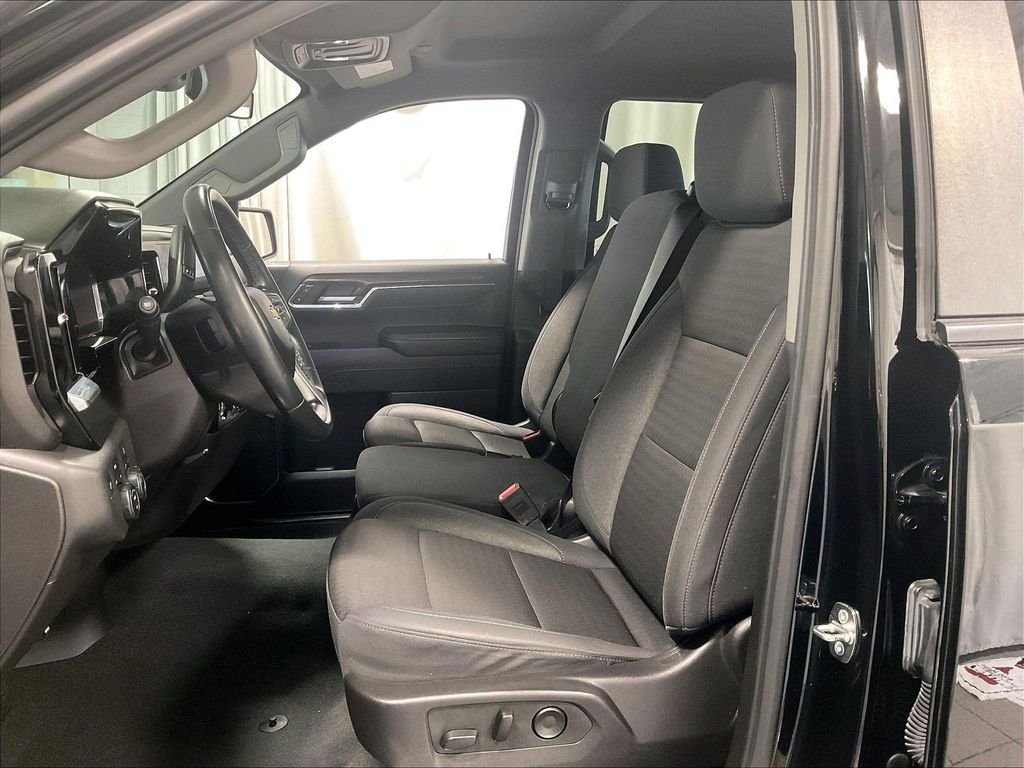 Used 2024 Black Chevrolet LT image 10