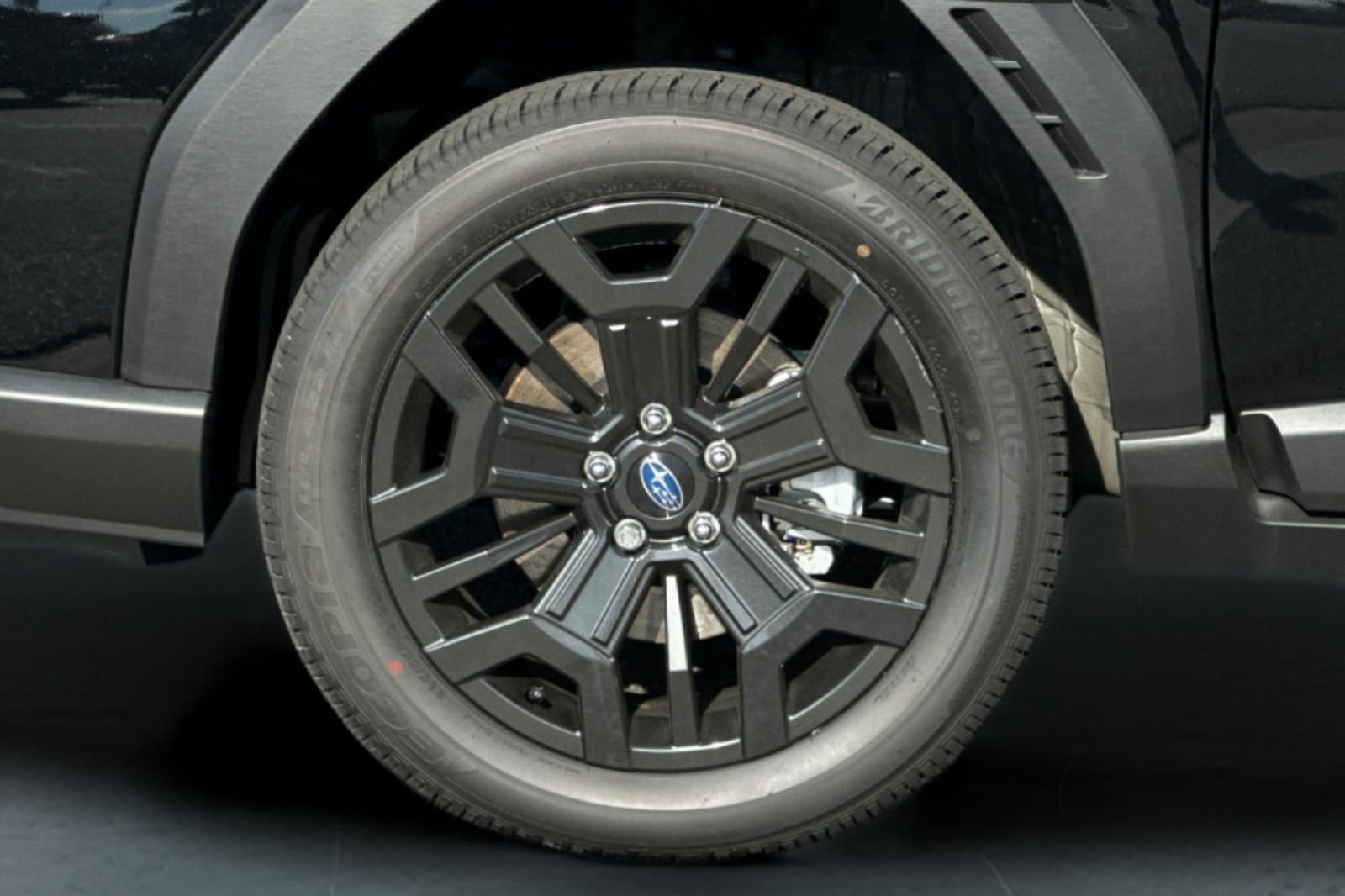 New 2026 CRYSTAL BLACK SILICA Subaru Limited XT image 32