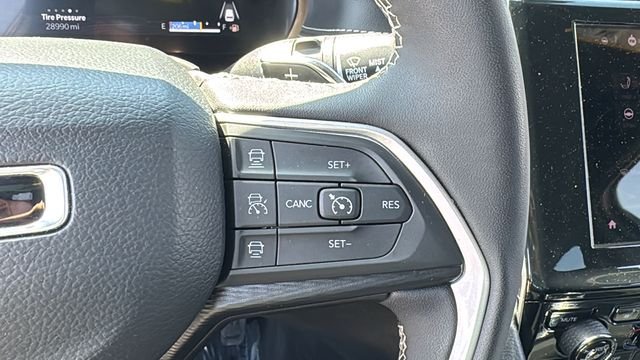 Certified Used 2025 White Jeep Altitude image 25