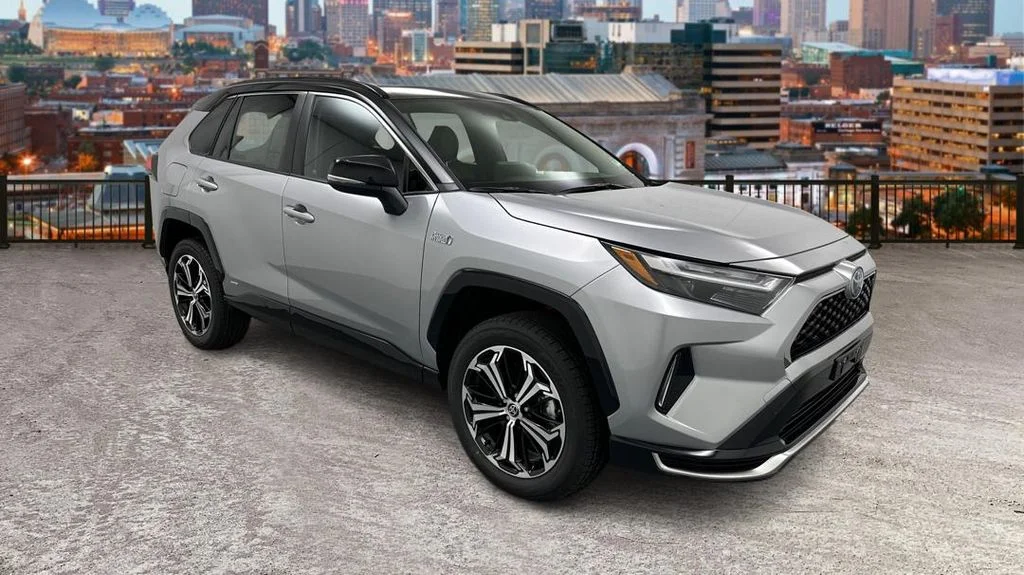 Used 2023 Silver Toyota XSE image 3