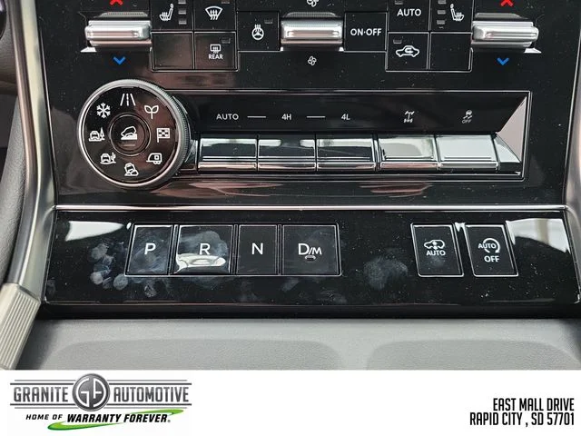 2026 Nissan Armada PRO-4X - Photo 23