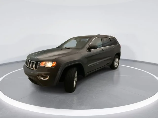 Used 2021 Gray Jeep Laredo E image 8