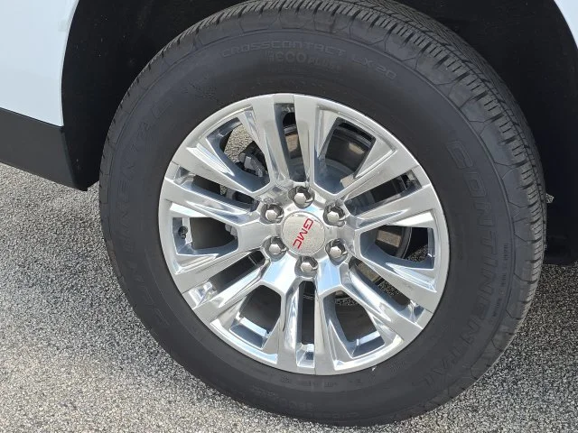 Used 2026 White GMC Denali image 10