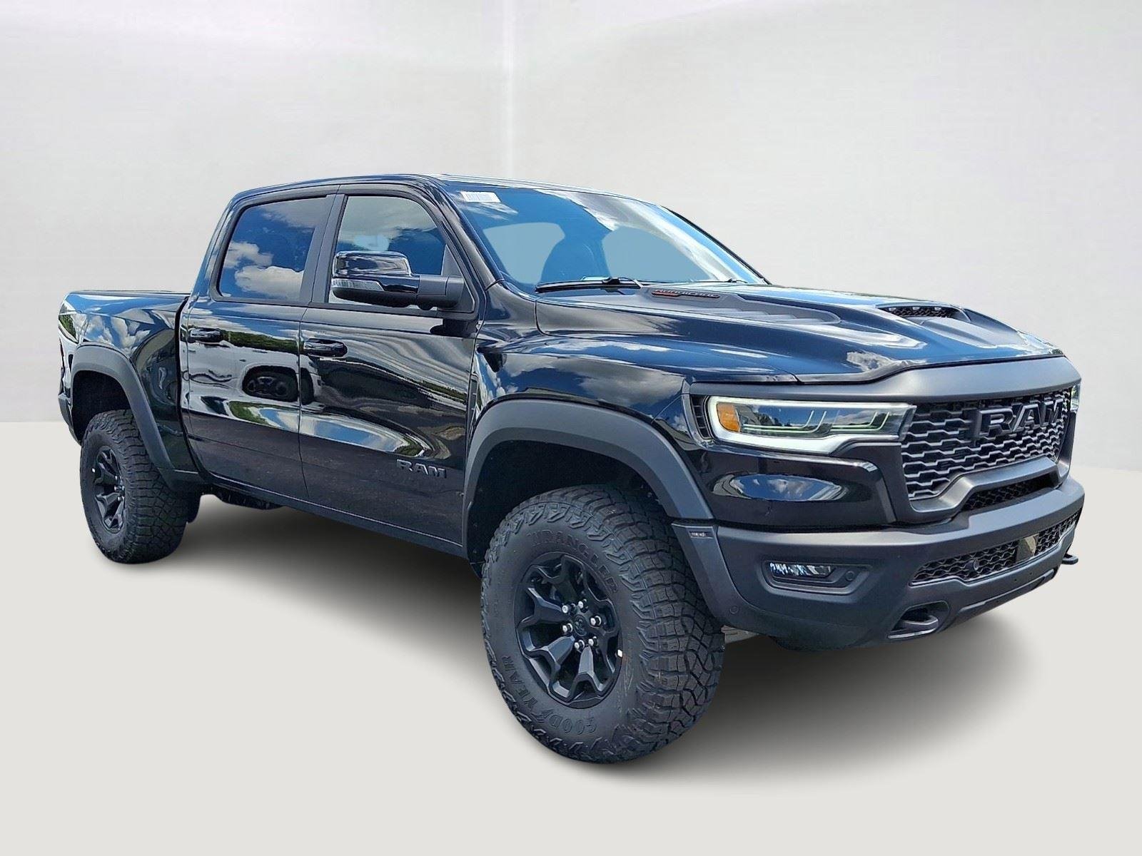 New 2026 Diamond Black Crystal Pearl-Coat Exterior Paint RAM RHO image 2
