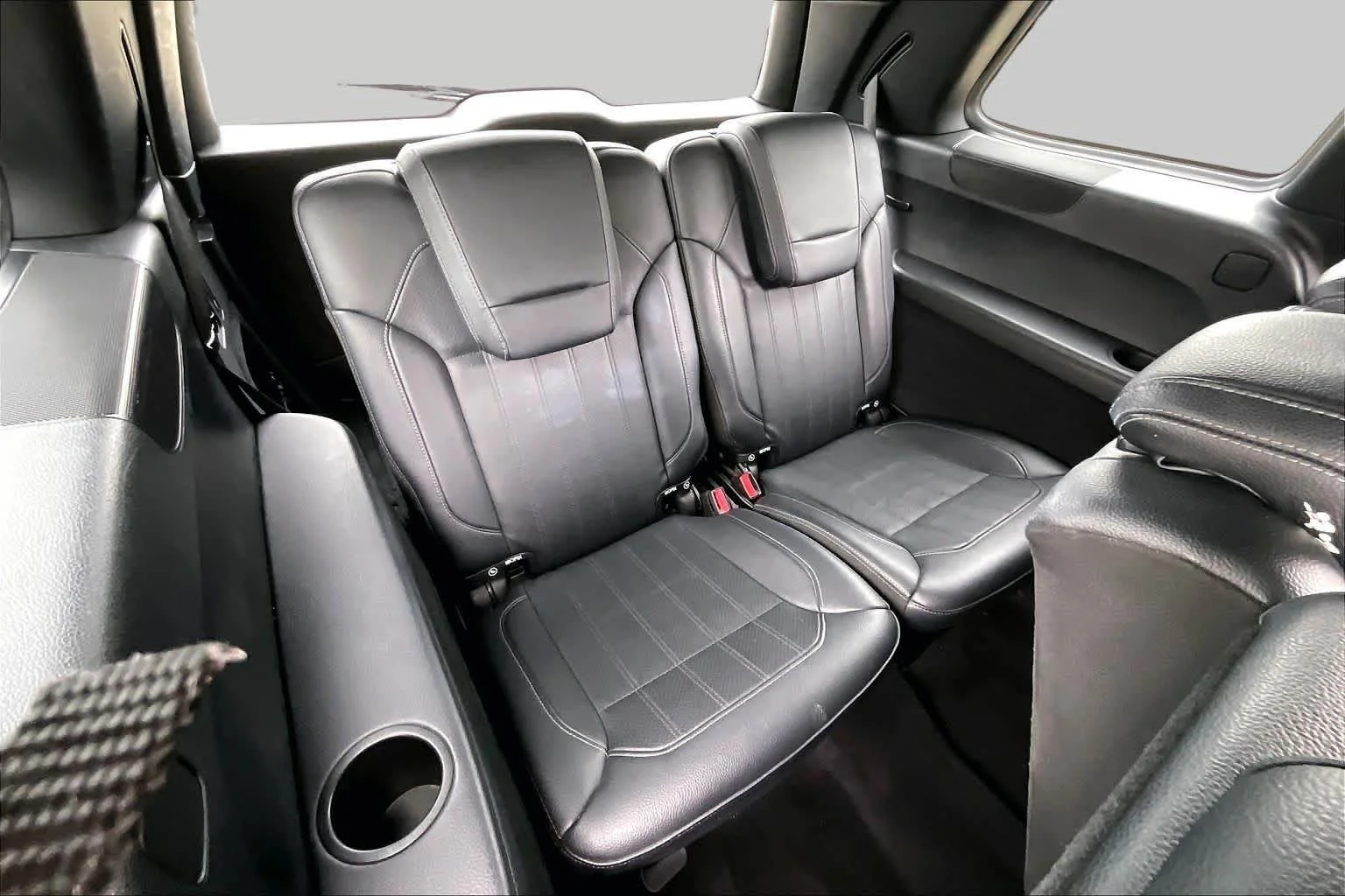 Used 2019 Brilliant Blue Metallic Mercedes-Benz GLS 450 image 35