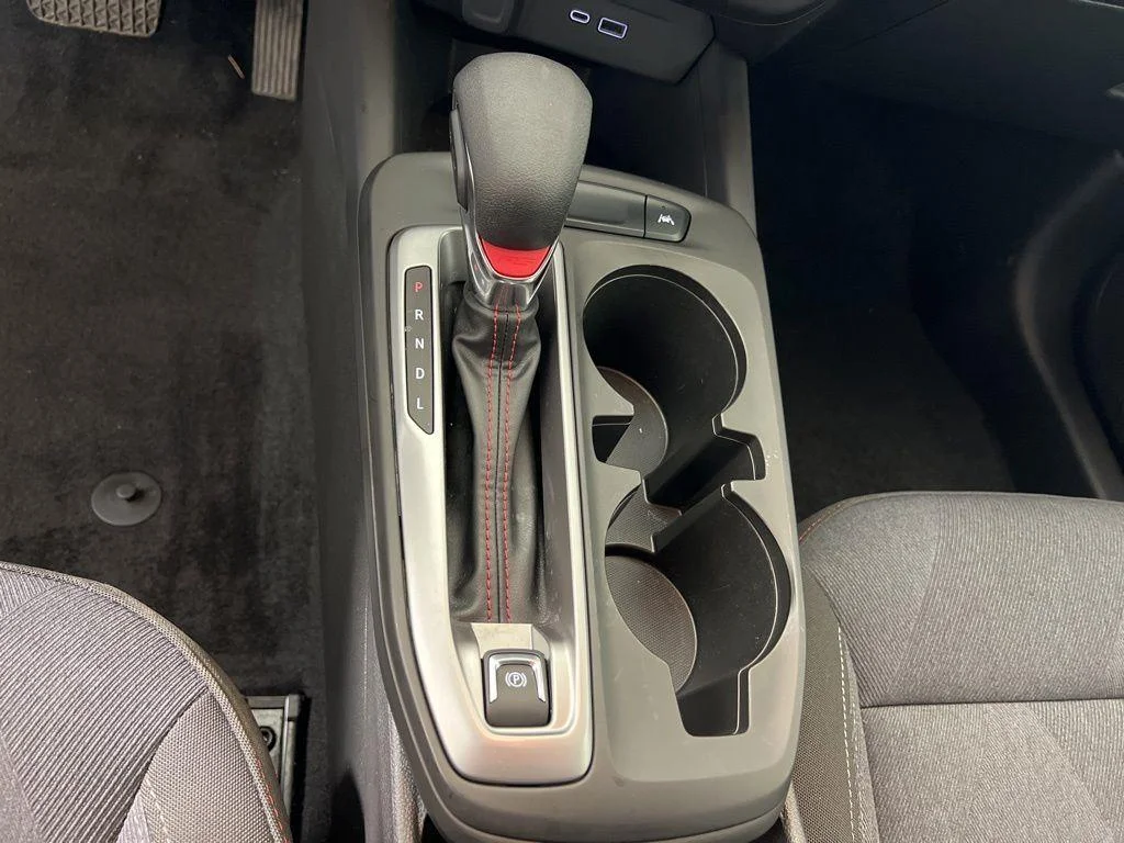 Used 2024 Summit White Chevrolet 1RS image 17