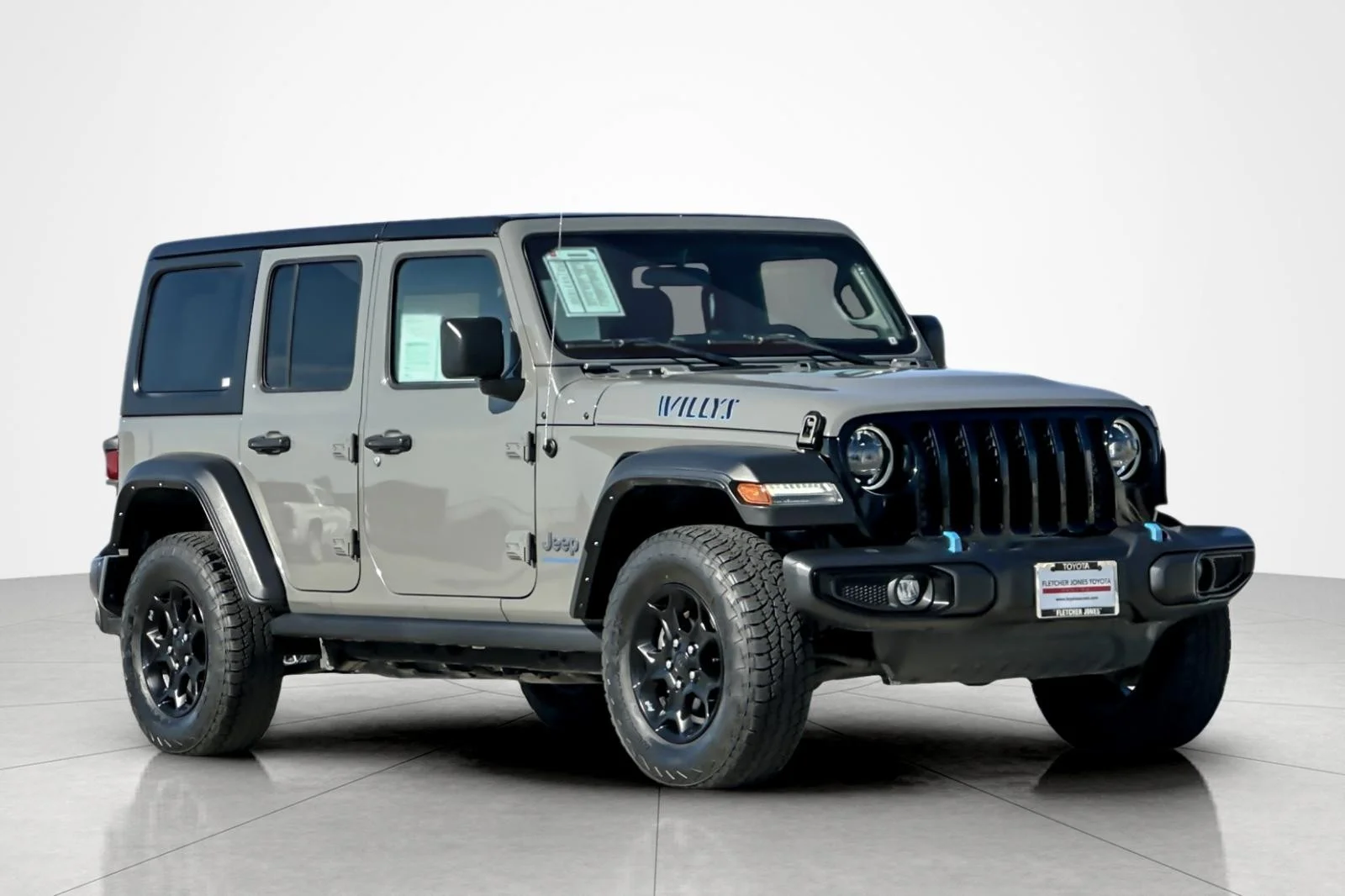 Used 2023 STING - GRAY Jeep S 4XE image 7