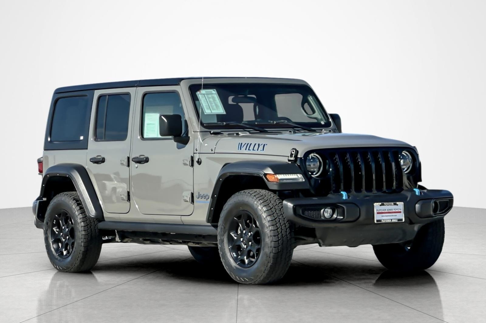 Used 2023 STING - GRAY Jeep S 4XE image 7