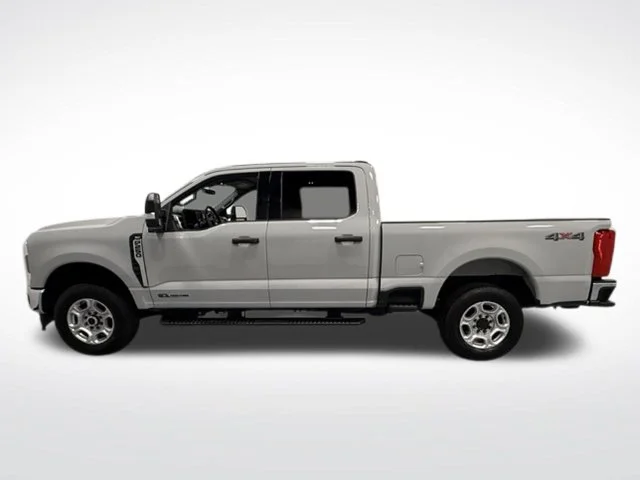Used 2026 White Ford XLT image 5
