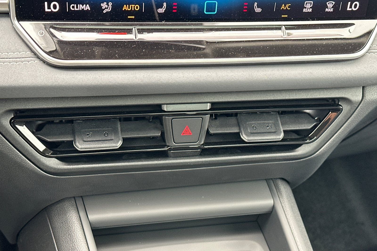 New 2026 Deep Black Pearl Volkswagen 2.0T SE image 20