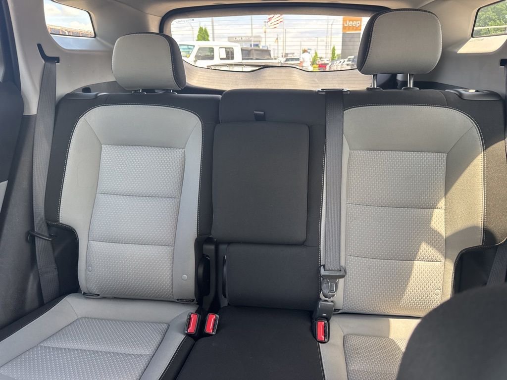 Used 2024 Blue GMC SLE image 28