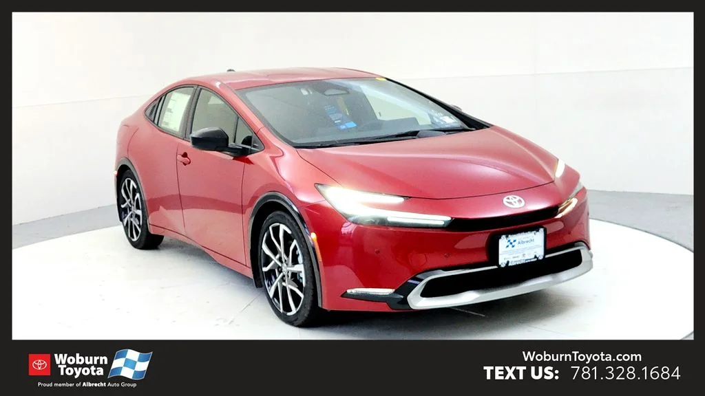 2026 Toyota Prius XSE's photo