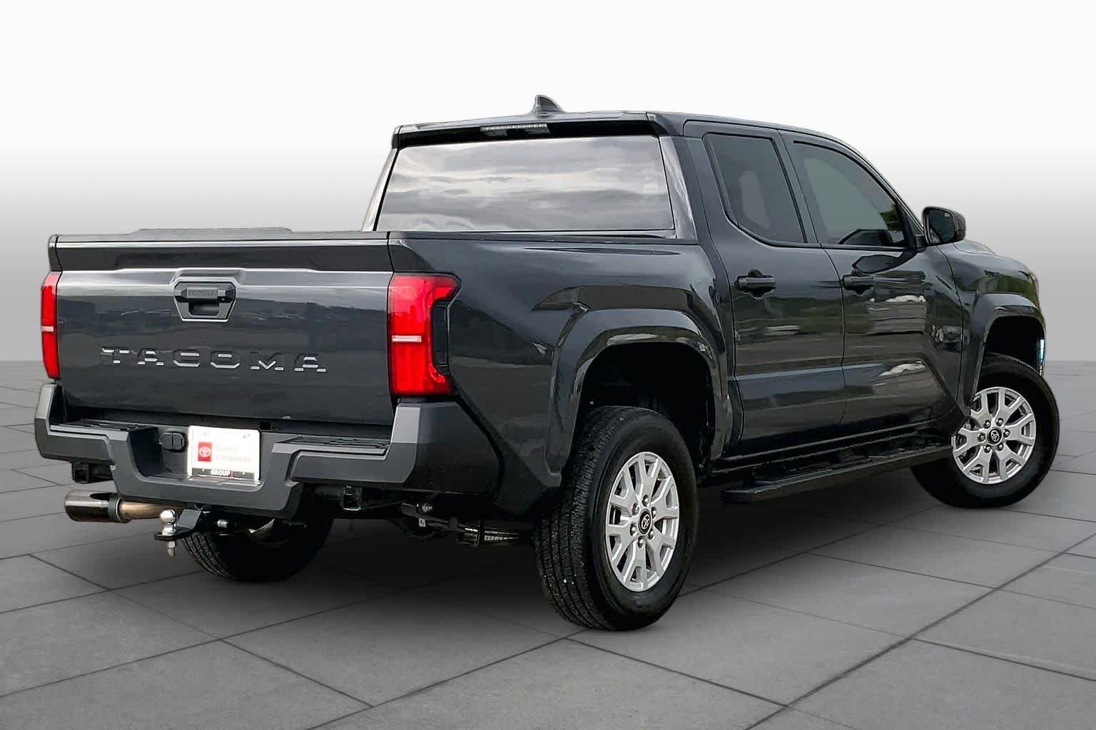 Used 2025 Underground Toyota SR image 13
