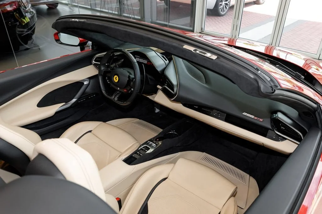 Used 2023 Rosso Imola Ferrari  image 16