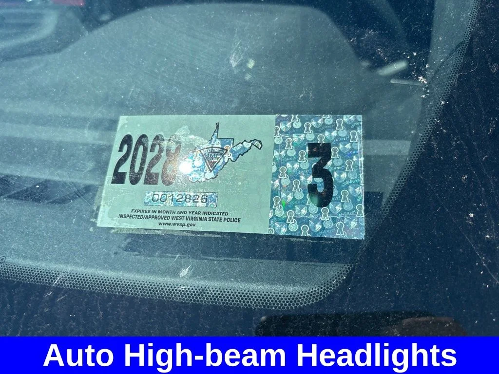 Used 2023 White Ford XL image 11