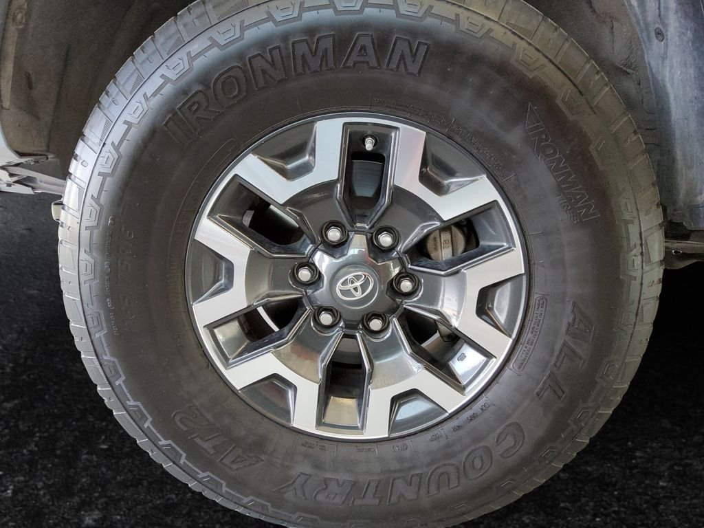 Used 2021  Toyota TRD Off-Road image 25