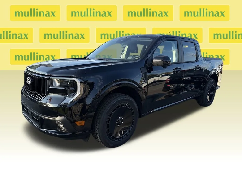 New 2025 Black Ford Lobo High image 12