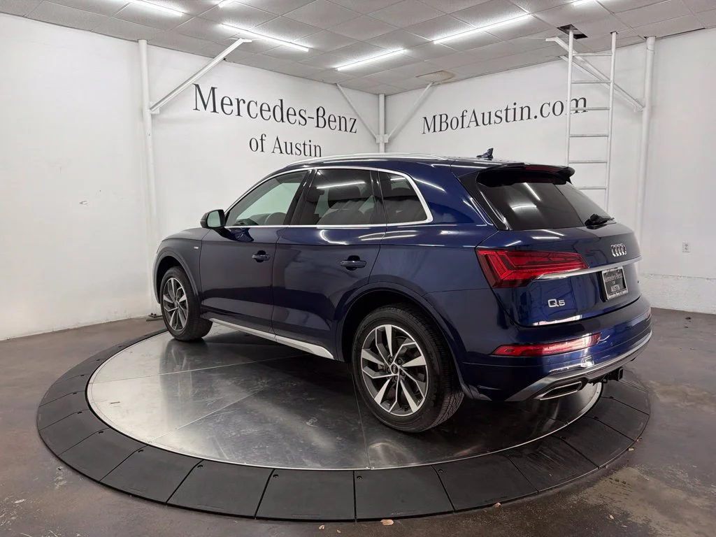 Used 2022 Blue Audi 45 S line Premium image 5