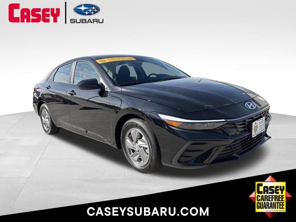 Used 2026 Black Hyundai SE image 1
