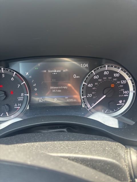 2023 Toyota Highlander XLE FWD's photo