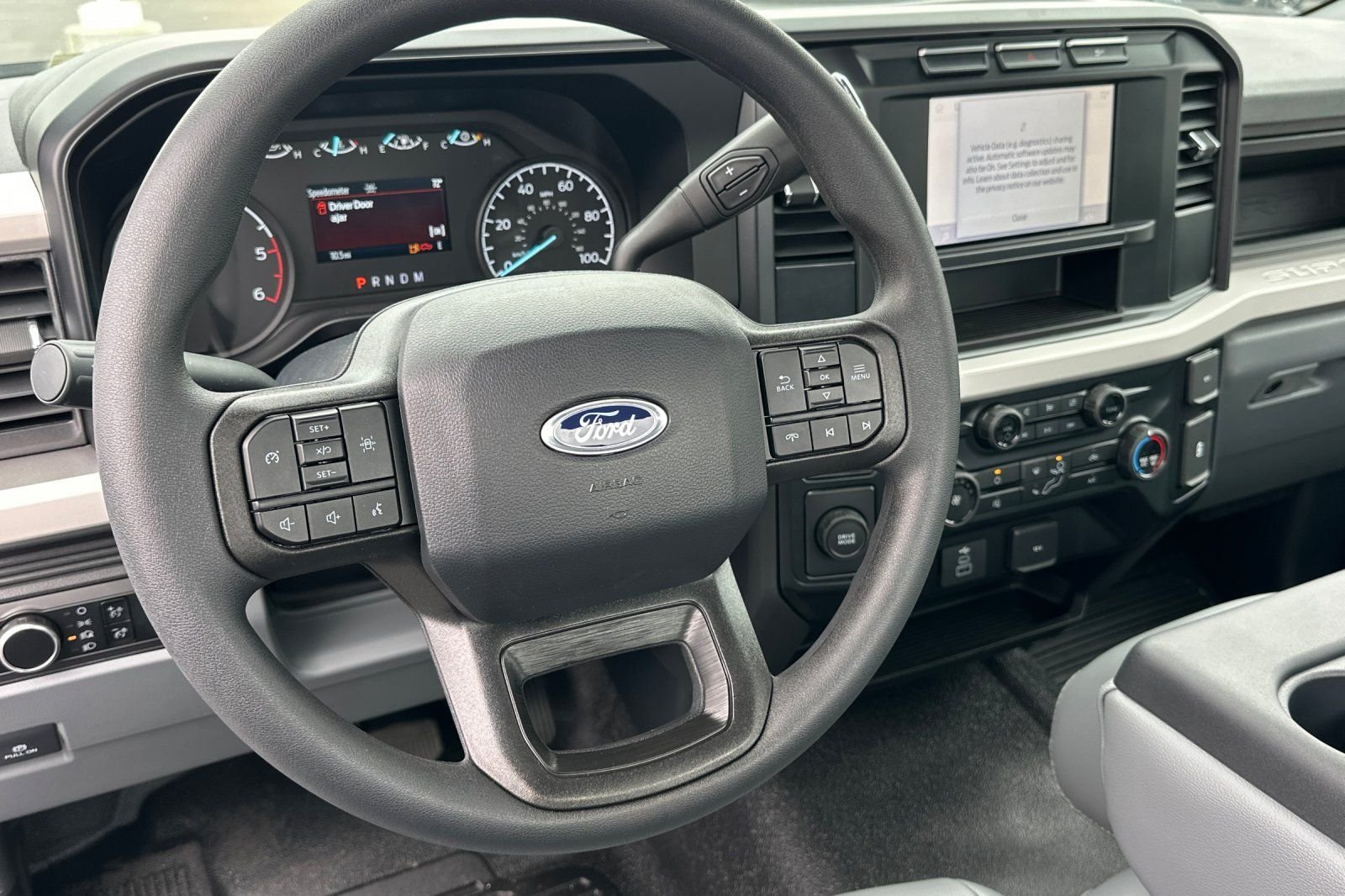 2024 Ford F-550 Super Duty Chassis Cab XL - Photo 9