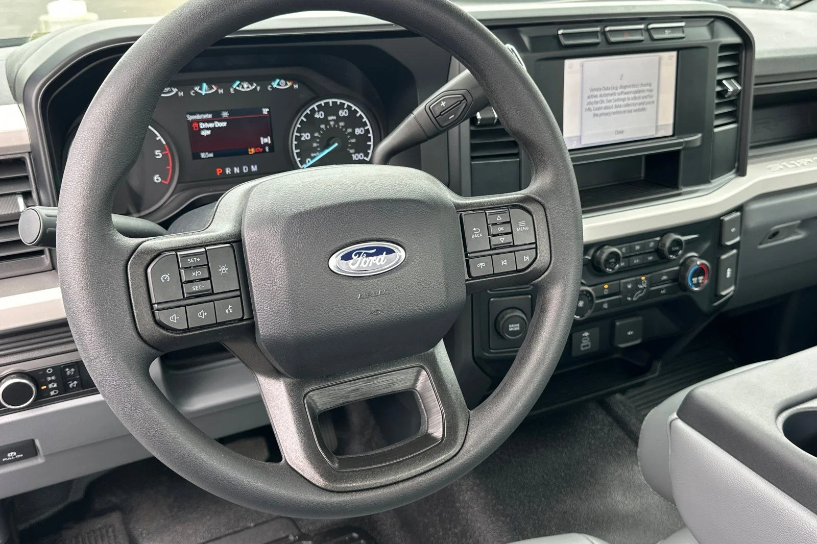 2024 Ford F-550 Super Duty Chassis Cab XL - Photo 9